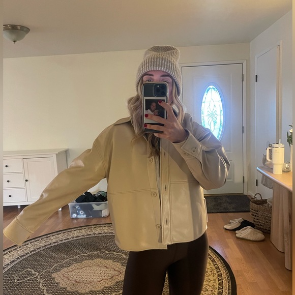 Aritzia leather jacket - Picture 1 of 3